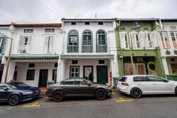 Club Street (D1), Office #611816261